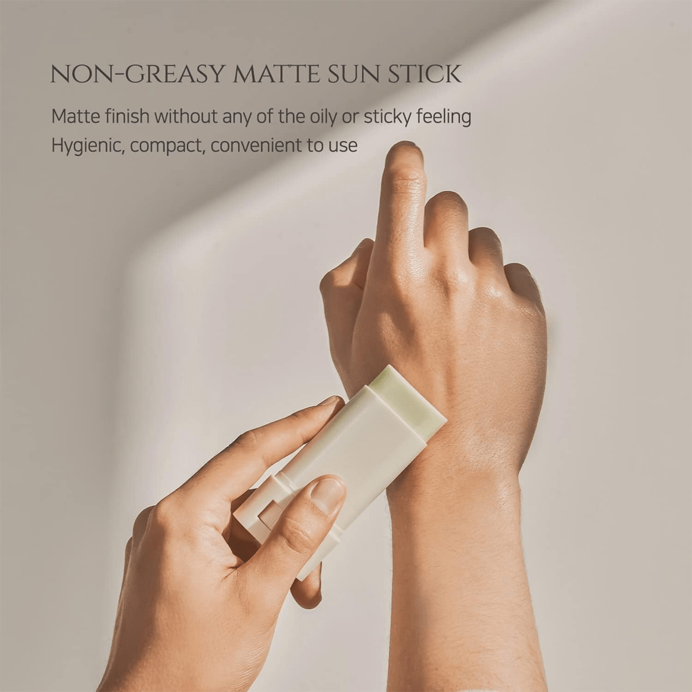 BEAUTY OF JOSEON Matte Sun Stick Mugwort+Camelia SPF 50 - 18gm