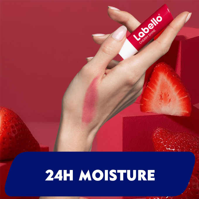 Labello Strawberry Shine Caring Lip Balm - 4,8g